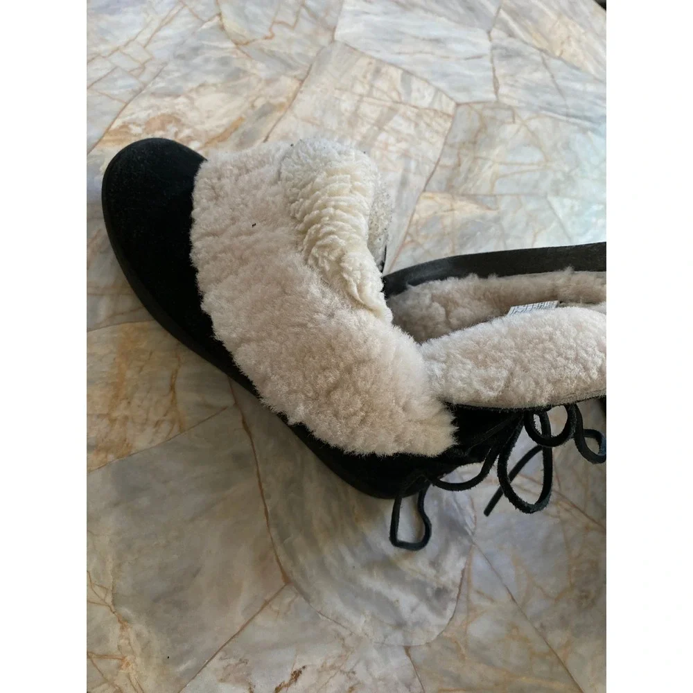 Koolaburra by UGG Black Suede Dezi Mid Calf Boots Faux Fur Lined Lace Zipper